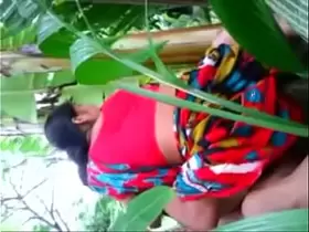 Outdoor aunty and young tamil guy fucking 18 year old desi