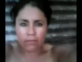 India manda vídeo a su amante y sus hijos la acachan