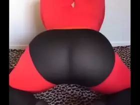The Incredibles cosplay blowjob