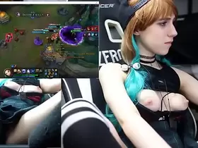 Teen Playing League of Legends with an Ohmibod 2/2